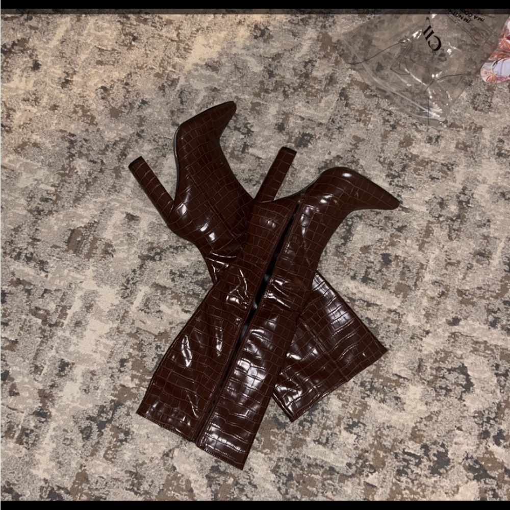 Dark brown croc snakeskin under the knee boots